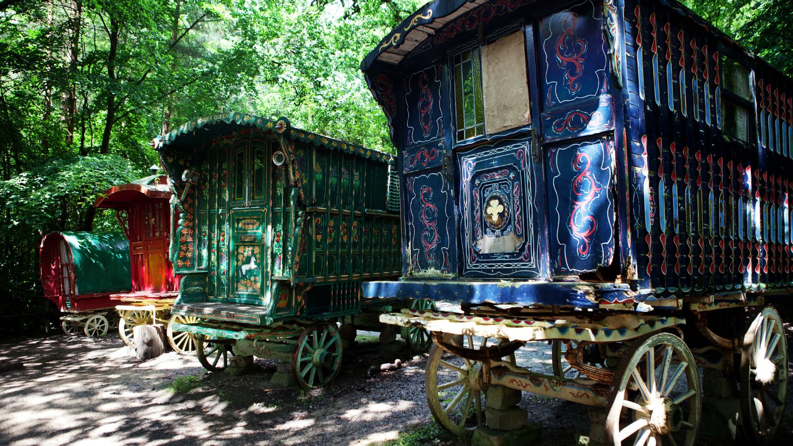 Exploring the Resilience & Adaptability of the Gypsy Lifestyle: Tradition, Art, and Identity